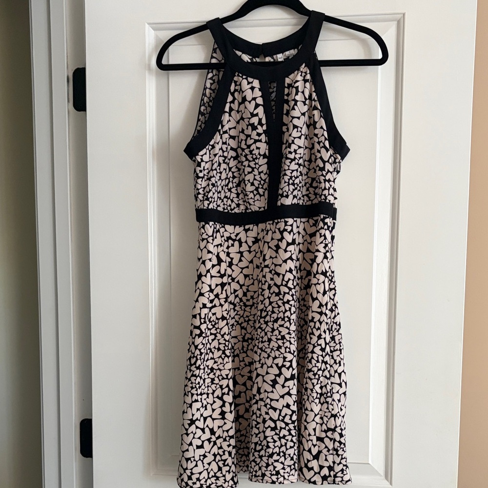 Elle Black and Cream Heart Patterned Dress